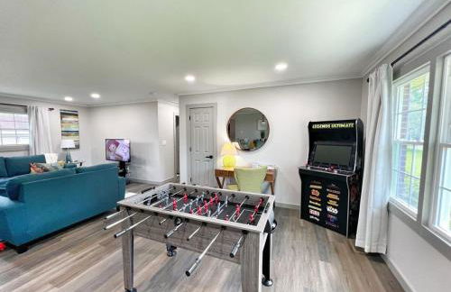 Decatur's Family Sport Haven & Backyard Bliss - Photo 2