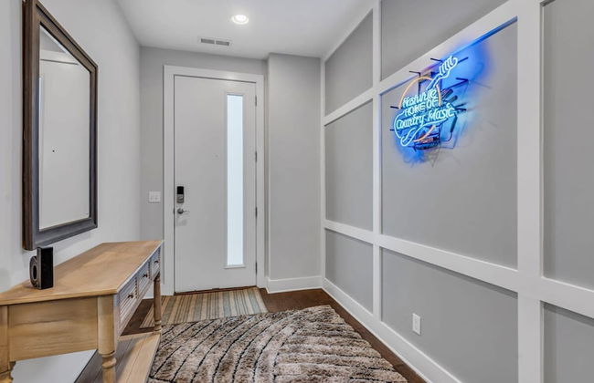 Luxury Townhome With Rooftop Deck Skyline Views - Foto 38