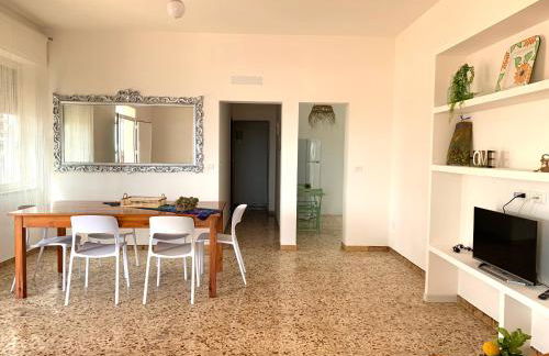 Perfetta per famiglie - Villa Fronte Mare Marsala - Foto 9