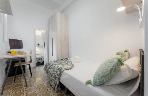 Piso Exclusivo con 5 Dormitorios en el Corazón de Tarragona - Foto 18