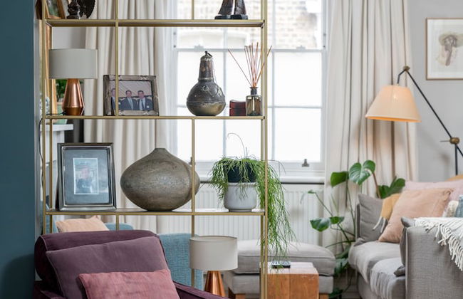 JOIVY Contemporary 2-Bed House W/ Private Garden - Foto 19