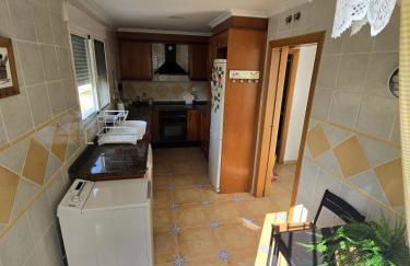 Relax en familia junto al mar Les Palmeres - Foto 12