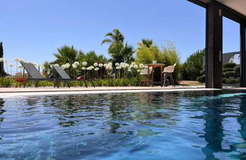 House with Garden in Bombarral - 100 m², Shared Pool - Photo 1