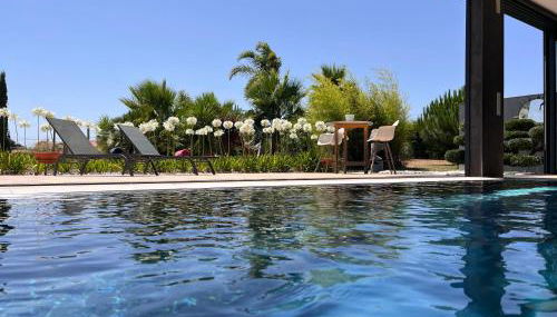 House with Garden in Bombarral - 100 m², Shared Pool - Photo 1