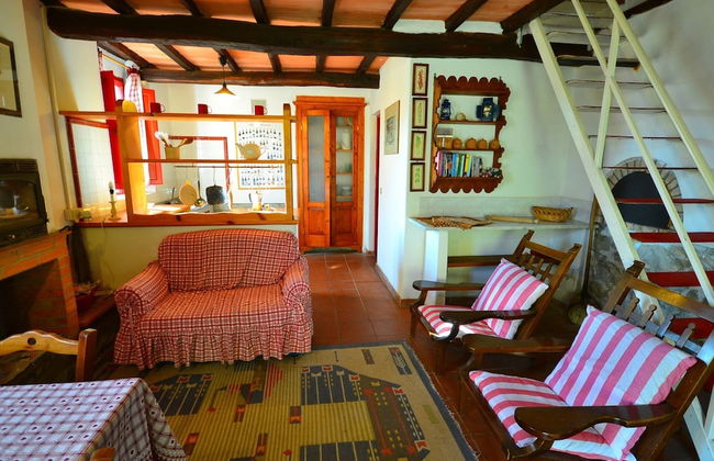 Bright Holiday Home in San Marcello with Pool near Meadows - Photo 1