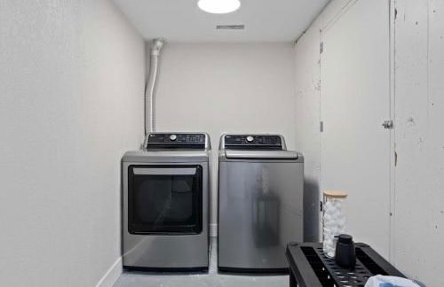 Denver 5BR Hot Tub, Pool Table, Ping Pong! - Foto 29