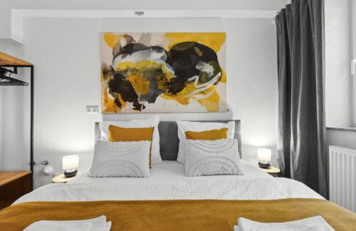 Stylisches 2-Zimmer Ambient Apartment in Alsternähe mit Kingsize-Bett & Schlafsofa - Foto 9