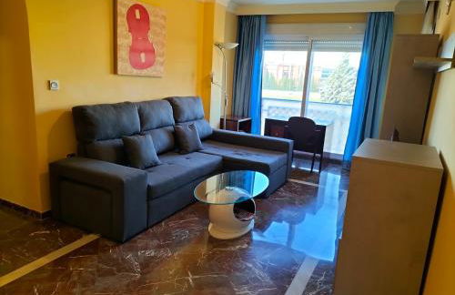 Piso turístico en Granada. Zona Palacio Deportes - Foto 1