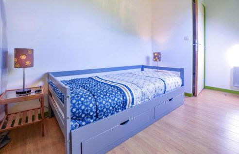 Beautiful Home In Auberville With Wifi - Photo 19