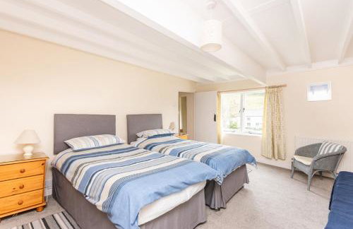 Mill House Fowey set in a creekside hamlet - Photo 20