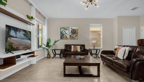 4 Bedrooms 4 Bathrooms Bella Vida 440 LF - Foto 3