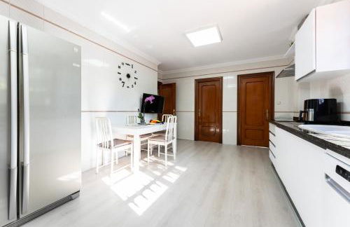 Villa con piscina en Churriana - Photo 25