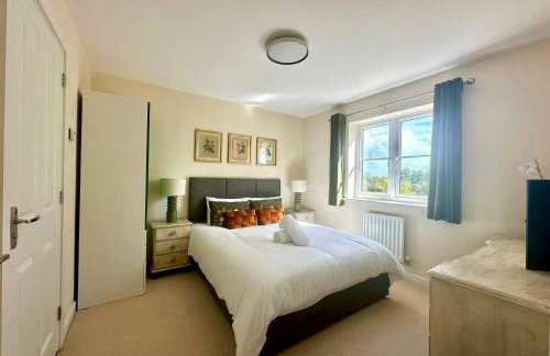 Charming 3 bedroomed House in Bicester sleeps 6 - Foto 9
