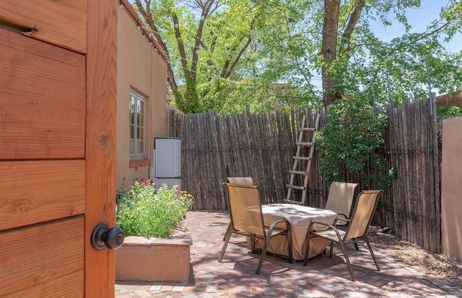 Casa O'keeffe - Five-minute Walk to The Plaza, Quiet Neighborhood, Comfort and Convenience - Foto 19