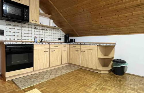 SAD503 - Praktische Monteurwohnung - Foto 2