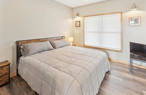 Lakeside 4BR Retreat Private, Peaceful & Scenic villa - Foto 20