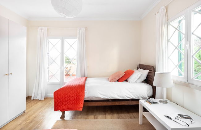 JOIVY Splendid 4-BR House w/Swimming Pool & Sea View - Foto 17