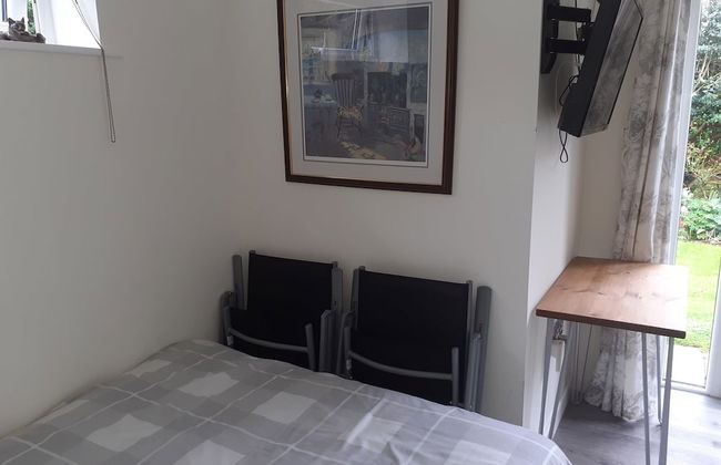 Modern Detached Bungalow - Photo 4