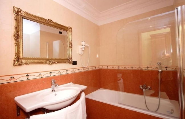 Caroline Suite - Photo 20