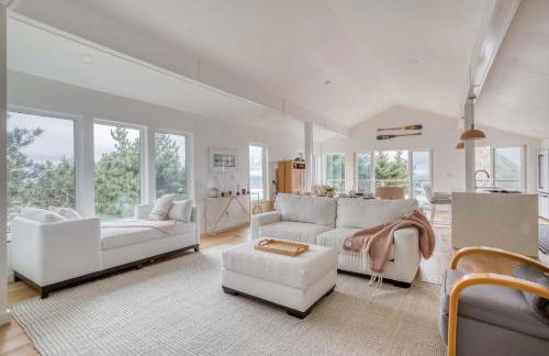 Graceful Getaway - Photo 28