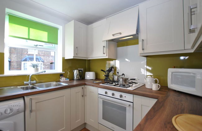 Garfield House 8 - Photo 8