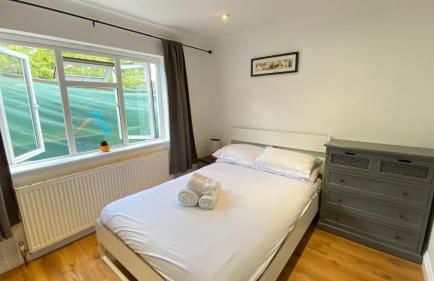 1 Bedroom near central London Kings Cross walking to Arnos Grove Tube, Alexandra Palace, Euston - Foto 2