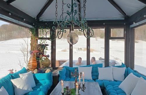 The Old Barn Luksusowa Stodoła z Całorocznym Jacuzzi Kominkiem i Widokiem na Wzgórza i Las dla 8-10 osób na Dolnym Śląsku min 2 noce - Foto 10