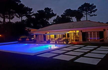 Charming Villa Jarros Private pool & Golf - Foto 9