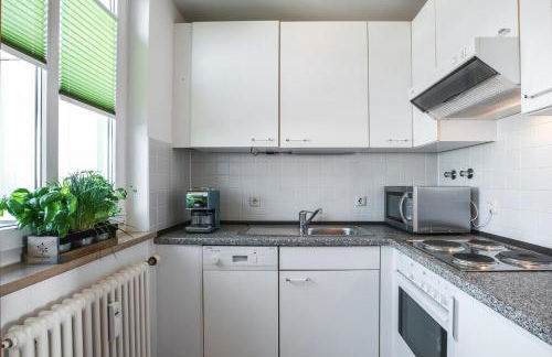 COOLEST Apartment in Berlin, easy Check-in, near BER Airport - Quiet&Cozy Penthouse - Foto 6