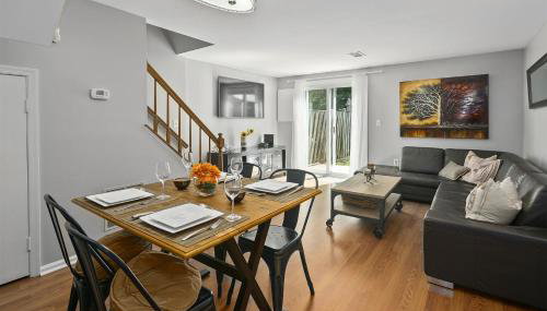 Townhome in No VA, 40 Mins to DC, Pets OK, Fast WiFi - Foto 3