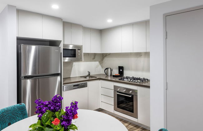 Meriton Suites Bondi Junction - Photo 35