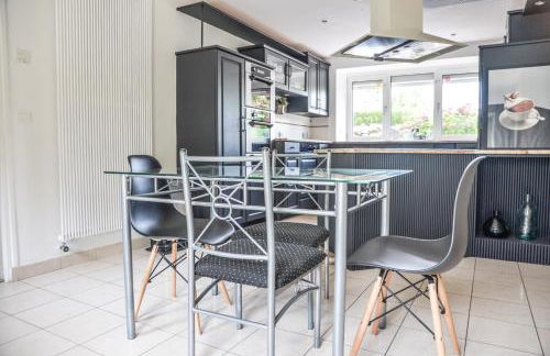 VILLA KER BLEUENN * 10 PERSONNES * PISCINE * SAUNA - Foto 23