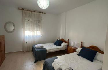 A 30 metros del mar, en el corazón del Peñón - Foto 11