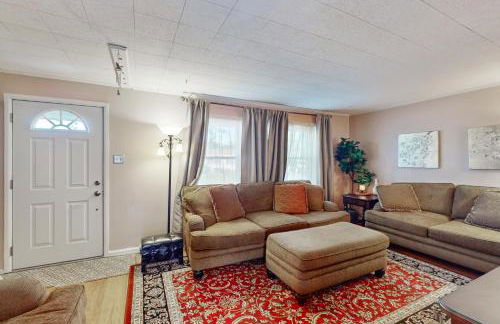 Work and Play! Home 1 Mi to Dtwn and Central Market - Foto 2