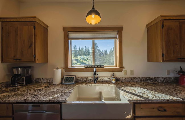 Rock Lot A 5 Star Vacation! - Photo 25