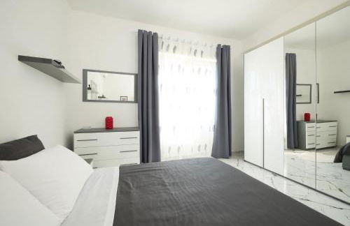 Free Parking Elmi - due passi dal Lago Maggiore - Foto 27