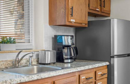 Bloomfield, Pittsburgh Large and Accessible 3 Bedroom Apr with Free Parking - Foto 12