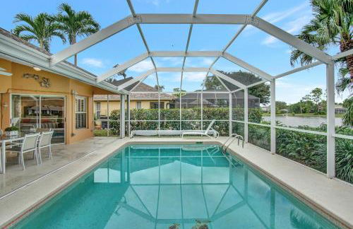 SUPERB VILLA WITH PRIVATE POOL IN NAPLES - Photo 2