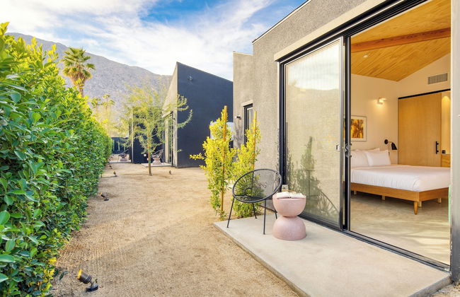 Blackhaus Suites by AvantStay – Modern Comfort in Downtown Palm Springs - Foto 35