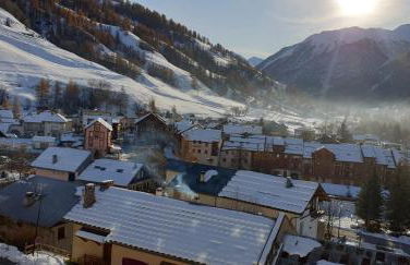 Le Studio du Queyras avec vue sur la montagne - Photo 14