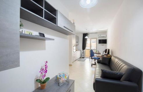 Beautiful Apartment In Caulonia Marina - Foto 3