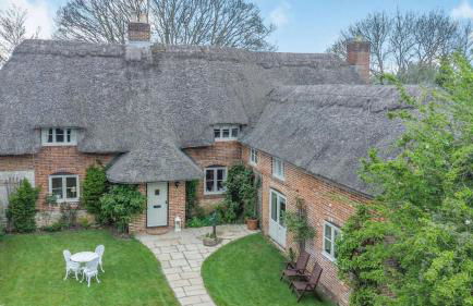 Beautiful thatched country 4 Bedroom Cottage - Foto 5