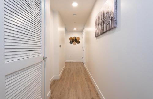 Chic 3-bed Apt with Pool & Hot Tub in Heart of DTLA - Foto 23