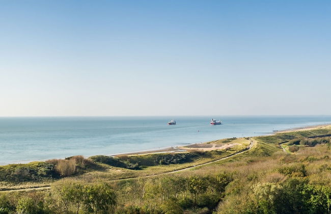 Lodge in Vlissingen Near North Sea Beach - Photo 39