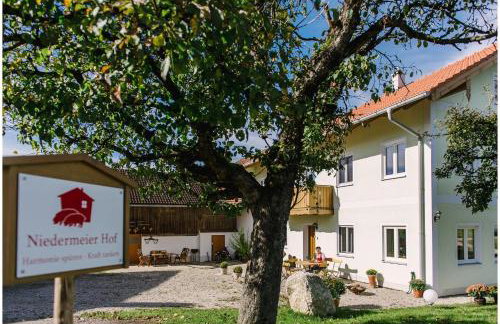 Gästehaus Niedermeierhof - Foto 1