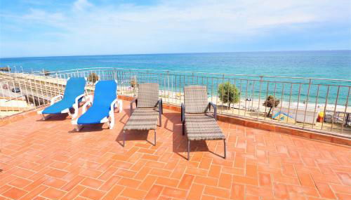 MARILU SEAVIEW & BEACH - apartment - Photo 2
