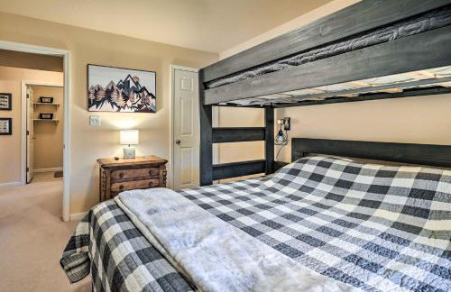 Hike, Bike and Swim Mountain Escape with Deck - Foto 18