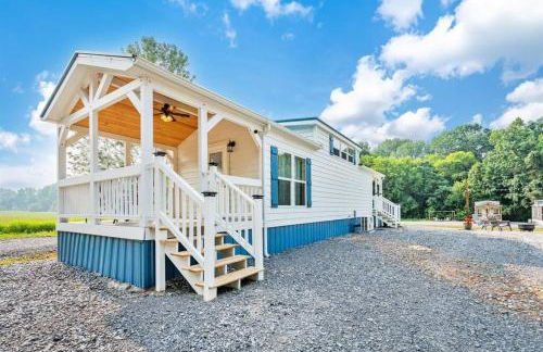7 Le Soleil Retro Tiny House, Boat Parking, Mins to Lake Guntersville, City Harbor - Foto 11