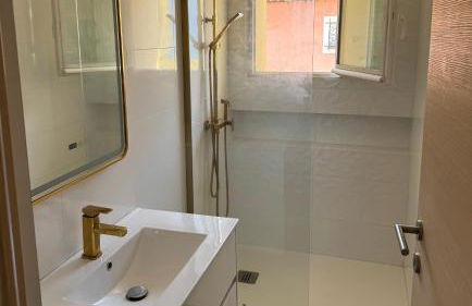 3 pièces rénové climatisé Mandelieu - Foto 6