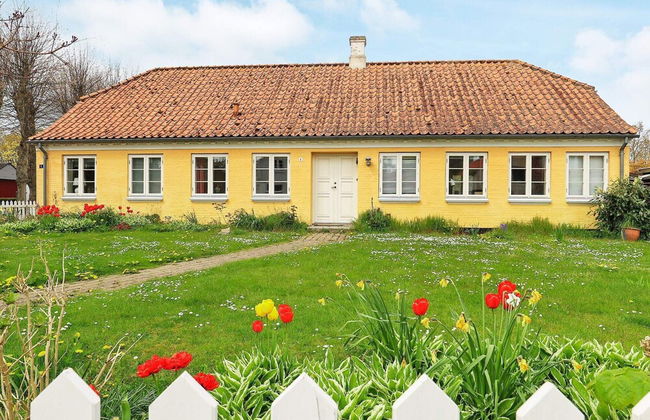 11 Person Holiday Home in Aeroskobing - Photo 36